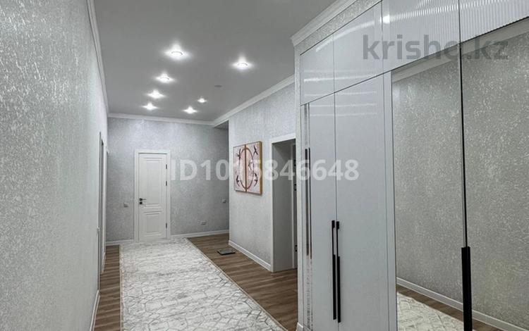 3-комнатная квартира · 105 м² · 1/5 этаж, мкр. Алтын орда, Халел Досмагаедулы за 45 млн ₸ в Актобе — фото 2