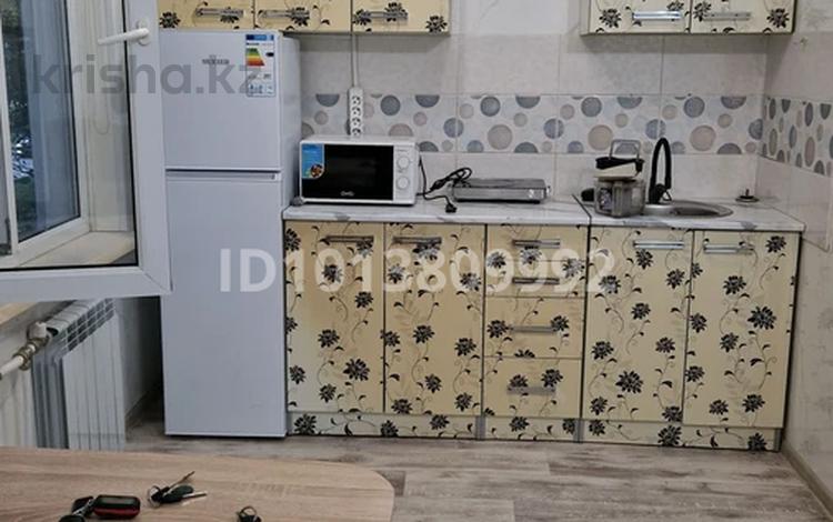 1-бөлмелі пәтер · 30 м² · 2/5 қабат, Михаэлиса 16, бағасы: 155 000 ₸ в Усть-Каменогорске — фото 2