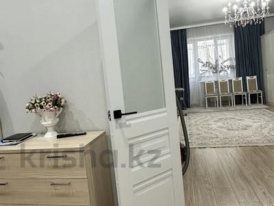 2-бөлмелі пәтер, 70 м², 3/9 қабат, мкр. Алтын орда, Молдагулова 66/1, бағасы: 29.5 млн 〒 в Актобе, мкр. Алтын орда