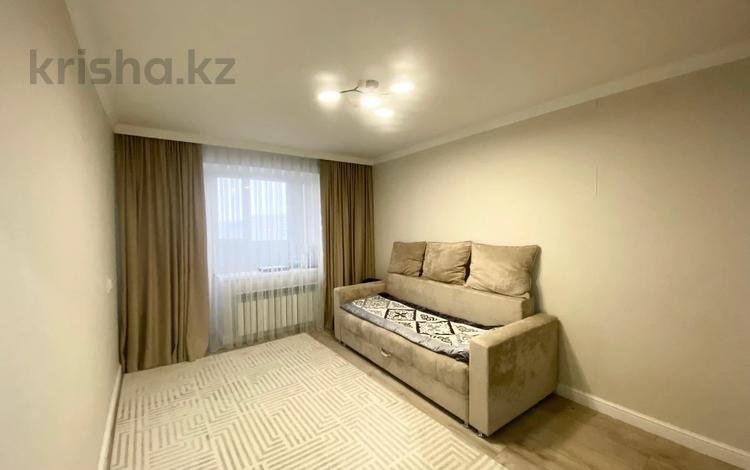 1-комнатная квартира · 35.2 м² · 5/9 этаж, мкр Юго-Восток, 28й микрорайон, пр Республики за 17.5 млн ₸ в Караганде, Казыбек би р-н — фото 2