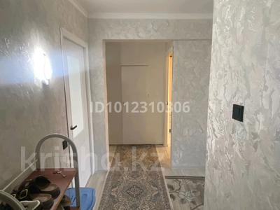 3-бөлмелі пәтер · 180 м² · 2/5 қабат, Кашаубаева 30 — Бирлик, бағасы: 10.2 млн ₸ в 