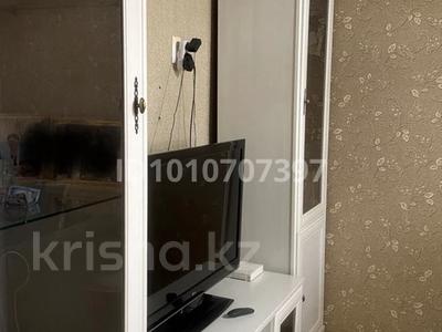 3-комнатная квартира · 63 м² · 3/3 этаж, Пришахтинск, Донецкая 71 — Донецкая за 18 млн ₸ в Караганде, Алихана Бокейханова р-н