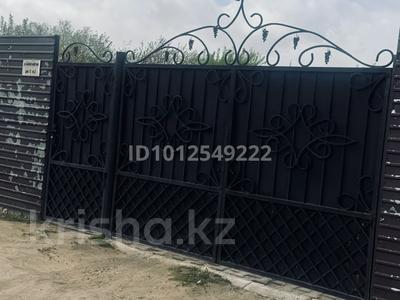 Часть дома · 3 комнаты · 56 м² · 5 сот., Микрорайон Береке, Баймагоббетова 73-3 за 17 млн 〒 в Костанае