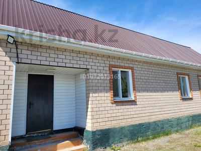 Жеке үй · 4 бөлме · 145 м² · 10 сот., ул. Доспанбет Жырау 72, бағасы: 70 млн 〒 в Астане, Есильский р-н