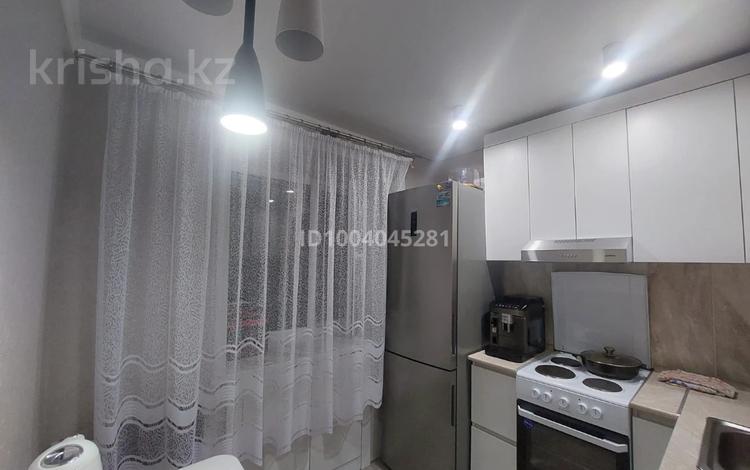 2-комнатная квартира · 43 м² · 3/5 этаж, Пришахтинск, Пришахтинск, Зелинского 26/1 за 14.5 млн ₸ в Караганде, Алихана Бокейханова р-н — фото 2