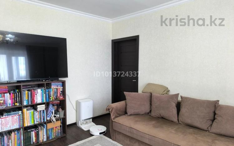 4-бөлмелі пәтер · 76 м² · 6/9 қабат, Гүлдер 2 ш/а. 18, бағасы: ~ 30 млн ₸ в Караганде, Казыбек би р-н — фото 3