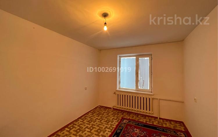 2-бөлмелі пәтер · 65 м² · 5/5 қабат, Молодежная 38, бағасы: 8 млн ₸ в Кандыагаш — фото 7