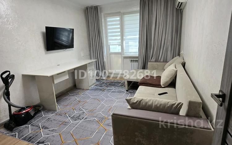 1-бөлмелі пәтер · 38 м² · 4/5 қабат, мкр Самал 35 — Остановка самал, бағасы: 13 млн 〒 в Таразе — фото 2