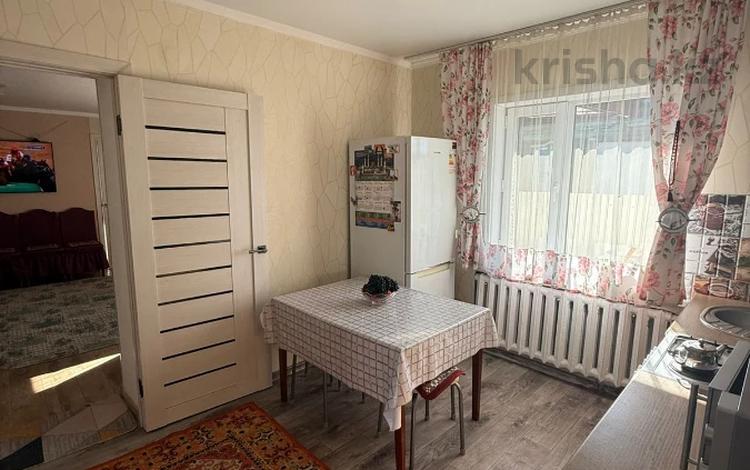 Жеке үй · 3 бөлме · 63.3 м² · 3 жүзд., Репина 32а, бағасы: 18 млн ₸ в Семее — фото 2