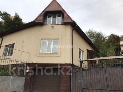 Жеке үй · 5 бөлме · 215 м² · 6 сот., мкр Коктобе, Монтажник 39 — улица Омаровой, бағасы: 97 млн ₸ в Алматы, Медеуский р-н