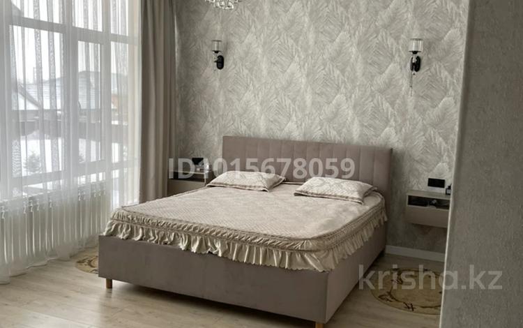 4-бөлмелі пәтер · 150 м² · 2/2 қабат, Күнгей ш/а., Игилик би, бағасы: 85 млн ₸ в Караганде, Казыбек би р-н — фото 2