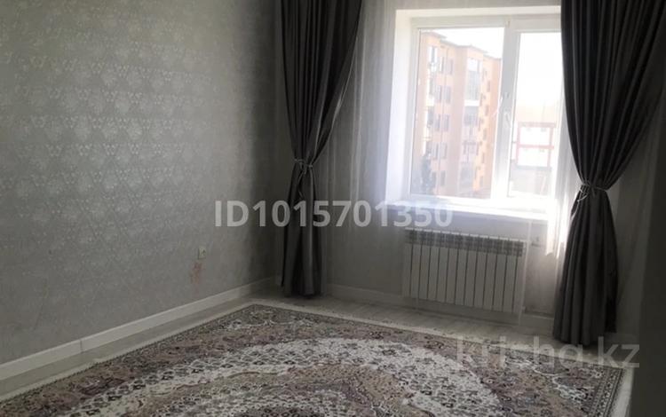 2-бөлмелі пәтер · 64 м² · 4/6 қабат, 31А ш/а. 3 — Ақ базар, бағасы: 20 млн ₸ в Актау, 31А мкр — фото 2