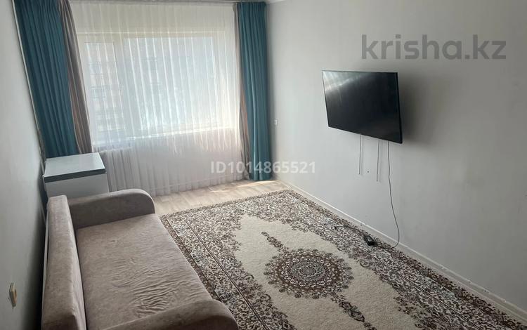 2-бөлмелі пәтер · 43 м² · 4/5 қабат, Гоголя 146 24 — 115 школы, бағасы: 19.7 млн ₸ в Костанае — фото 2