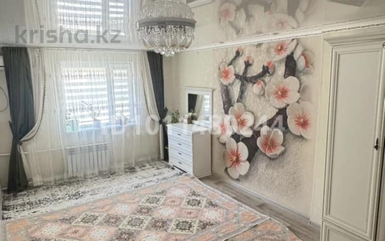 4-комнатная квартира · 107.6 м² · 1/5 этаж, Мкр. Самал 22 за 25 млн ₸ в Жанаозен — фото 3
