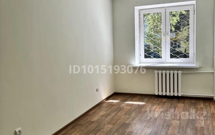 2-бөлмелі пәтер · 44 м² · 2/4 қабат, Жарокова, бағасы: 37.5 млн ₸ в Алматы, Бостандыкский р-н — фото 2