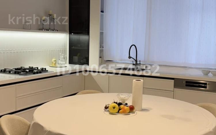 Часть дома · 5 комнат · 260 м² · 2.1 сот., Акжелкен — Мамыр за 61 млн 〒 в Актау — фото 2