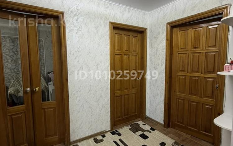 3-бөлмелі пәтер · 60.5 м² · 4/5 қабат, Строительная 16, бағасы: 25 млн ₸ в Костанае — фото 2