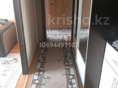 3-бөлмелі пәтер · 67.4 м² · 4/10 қабат, Шакарима — Район 3'х богатырей, бағасы: 40 млн ₸ в Семее