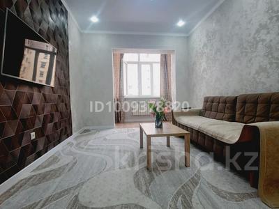 2-комнатная квартира · 68 м² · 4/7 этаж, 19-й мкр 43/1 за 230 000 ₸ в Актау