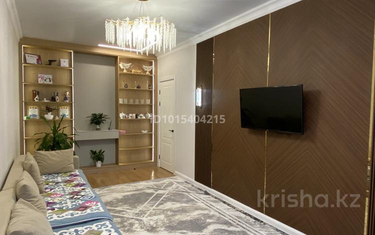 2-комнатная квартира · 62 м² · 9/9 этаж, Ж.Нажимеденов за 47.2 млн ₸ в Астане, Сарайшык р-н — фото 2