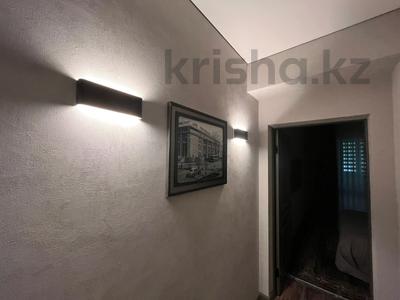 2-комнатная квартира · 63 м² · 1/3 этаж, Ахметова 33 за 500 000 〒 в Алматы, Турксибский р-н
