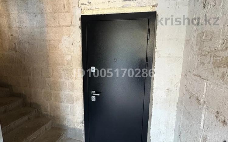 1-бөлмелі пәтер · 36 м² · 1/4 қабат, 1-й мкр 20, бағасы: 8 млн ₸ в Актау — фото 2