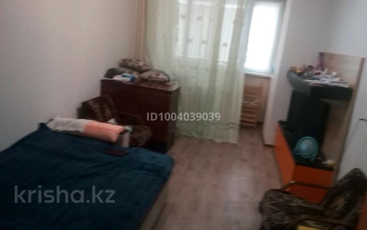 1-бөлмелі пәтер · 23 м² · 2/4 қабат, мкр Орбита-3, Торайгырова 45 — Орбита 3, бағасы: 10 000 ₸ в Алматы, Бостандыкский р-н — фото 2