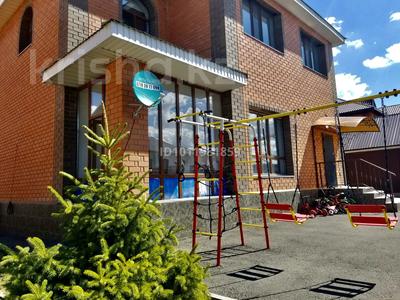 Дом · 3 комнаты · 213 м², Уалиханова 47 — Республика за 130 000 〒 в Астане