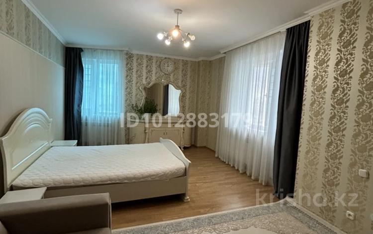 2-комнатная квартира · 70 м² · 11/23 этаж, мкр Шубар — Сарайшык,ЖК Лазурный квартал за 20 000 ₸ в Астане, Есильский р-н — фото 2