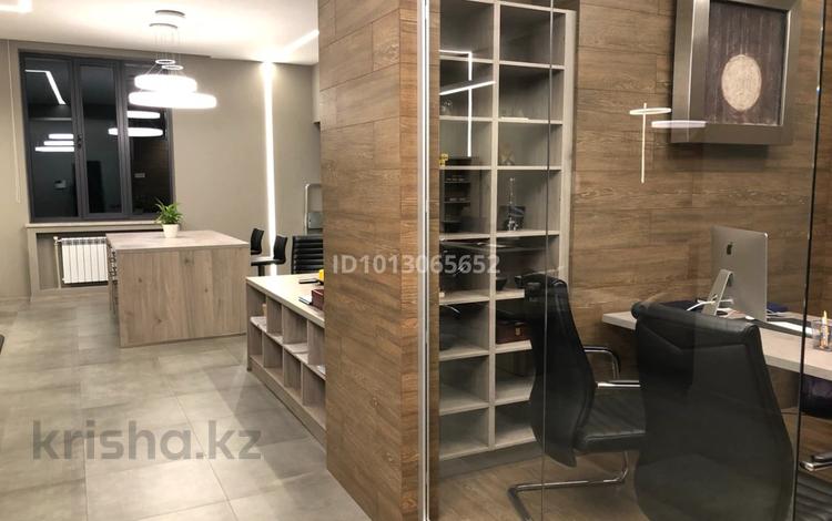 Офисы · 68 м² за 89 млн ₸ в Алматы, Медеуский р-н — фото 11