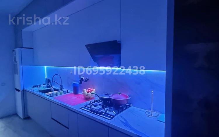 Жеке үй · 6 бөлме · 182 м² · 11 жүзд., Бауырластар 412 — Бауырластар 412, бағасы: 36 млн ₸ в Актобе — фото 2