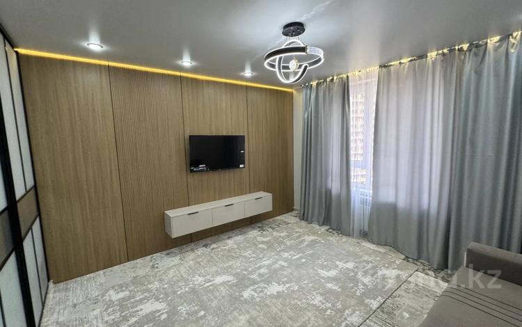 3-комнатная квартира · 56 м² · 10/16 этаж, Утепова за 55.5 млн ₸ в Алматы, Бостандыкский р-н — фото 5