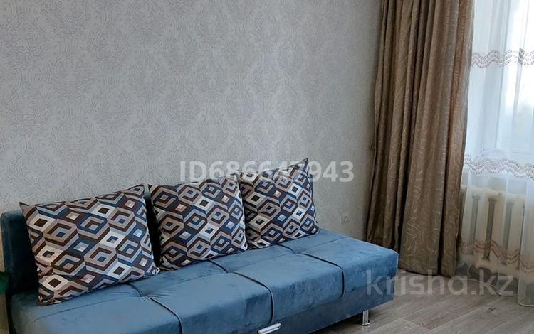 1-комнатная квартира · 41 м² · 6/10 этаж, мкр 8, Бр.Жубановых 298 — 8 микрорайон, рынок Алтай, над магазином Юничел за 9 000 〒 в Актобе — фото 2