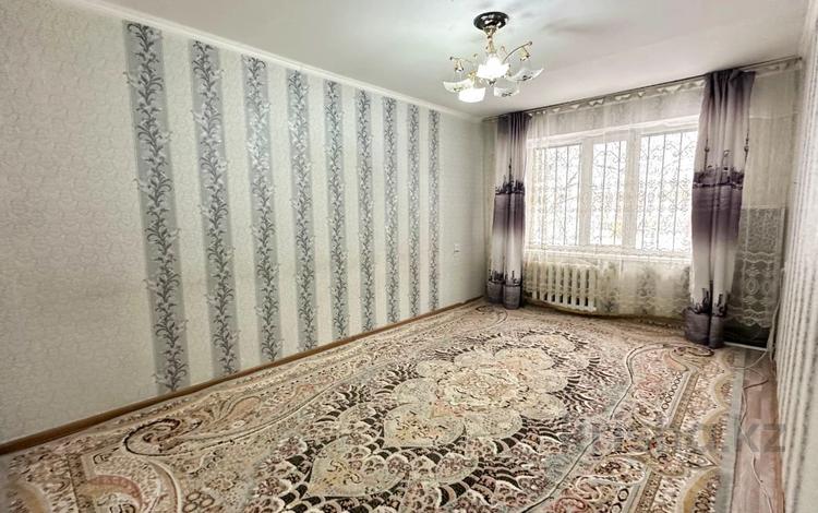 1-бөлмелі пәтер · 30.3 м² · 1/5 қабат, Самал, бағасы: 10.8 млн ₸ в Талдыкоргане, мкр Самал — фото 2