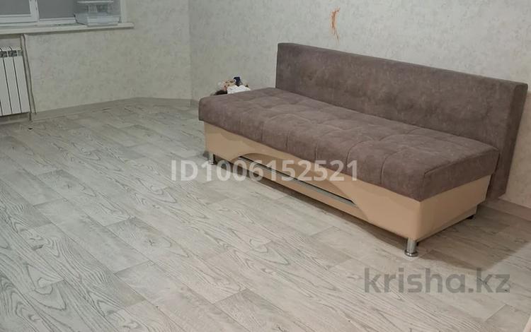 3-бөлмелі пәтер · 61.7 м² · 4/5 қабат, мкр Юго-Восток, Мкр Юго-Восток, 29й микрорайон 1/2 — Общежитие Каргу, бағасы: 25 млн ₸ в Караганде, Казыбек би р-н — фото 2