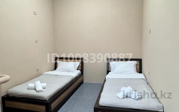 1-комнатная квартира · 30 м² · 1/10 этаж, мкр Каргалы, Кенесары хана 54/11 за 10 000 ₸ в Алматы, Наурызбайский р-н — фото 9