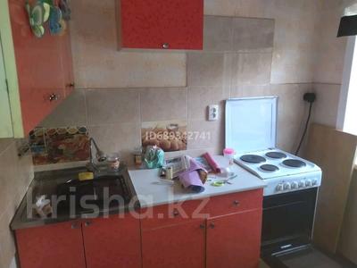 4-бөлмелі пәтер · 61 м² · 3/5 қабат, Женис 5, бағасы: 20 млн ₸ в Жезказгане