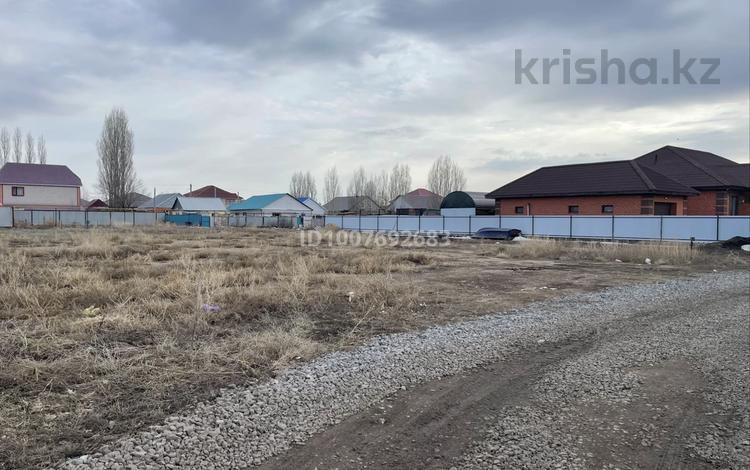 Жер телімі · 15 сотық, Желтау 12 — улица Кирпичная, бағасы: 12 млн ₸ в Актобе, жилой массив Кирпичный — фото 2