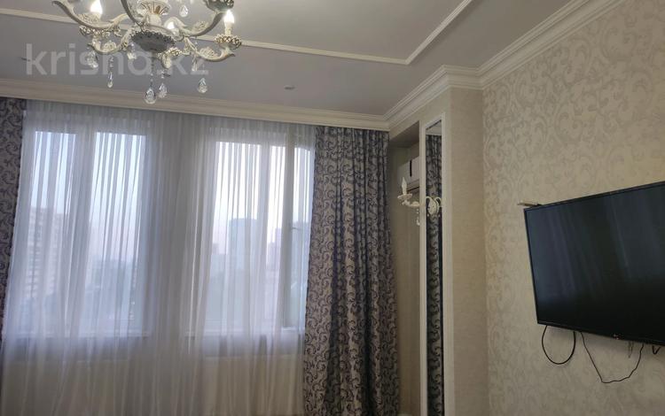 2-комнатная квартира · 68 м² · 6/14 этаж, Сарыарка 5 за 350 000 ₸ в Астане, Сарыарка р-н — фото 2