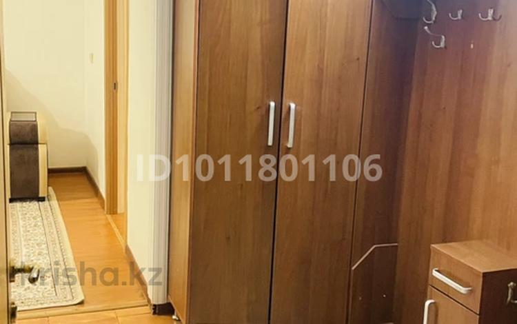 4-комнатная квартира · 100 м² · 4 этаж, мкр Арай-2, Айтиева за 140 000 ₸ в Таразе — фото 2