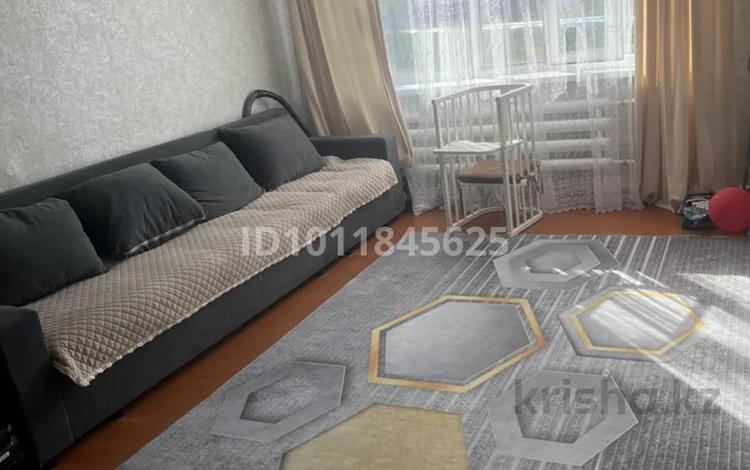 4-бөлмелі пәтер · 68 м² · 2/5 қабат, ул. Бульвар Мира 5, бағасы: 13 млн ₸ в Топаре — фото 2