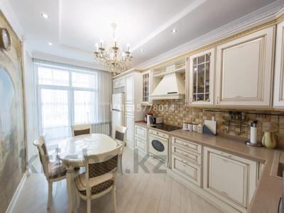 4-комнатная квартира · 138 м² · 4/8 этаж, Керей и Жанибек хандар 6 — Пересечение улиц Туран и Керей-Жанибек хандар за 95 млн ₸ в Астане, Нура р-н