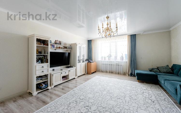 3-комнатная квартира · 103.8 м² · 10/12 этаж, Айнаколь 60 за 46 млн ₸ в Астане, Сарайшык р-н — фото 3