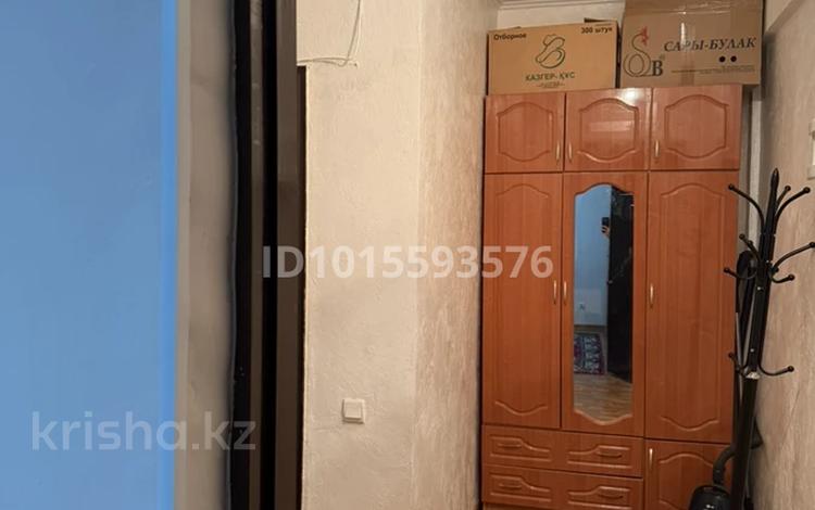 1-комнатная квартира · 60 м² · 3/5 этаж, Мкр 4 38 Б за 23 млн ₸ в Конаеве — фото 2