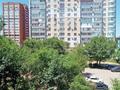 2-бөлмелі пәтер · 56 м² · 4/9 қабат, Набережная Славского 64, бағасы: 30.4 млн ₸ в Усть-Каменогорске — фото 3