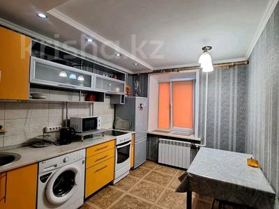 2-комнатная квартира · 60 м², Славского 58 за 230 000 ₸ в Усть-Каменогорске