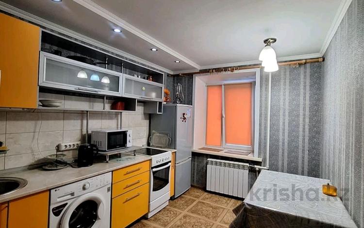 2-бөлмелі пәтер · 60 м², Славского 58, бағасы: 230 000 ₸ в Усть-Каменогорске — фото 16