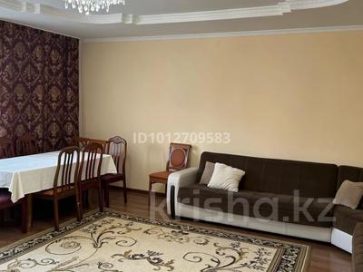 3-бөлмелі пәтер · 130 м² · 8/10 қабат, Ракымжан Кошкарбаев 28, бағасы: 60 млн ₸ в Астане, Алматы р-н