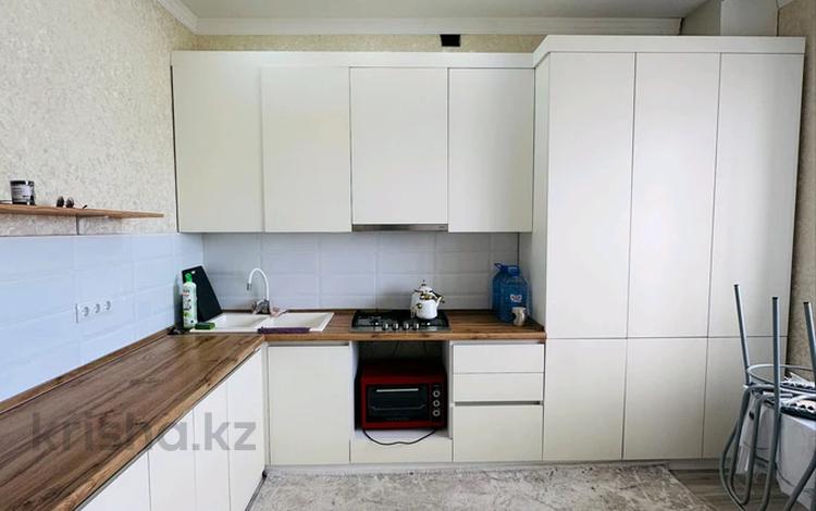 2-комнатная квартира · 74 м² · 5/5 этаж, мкр. Алтын орда за 22.5 млн ₸ в Актобе — фото 2