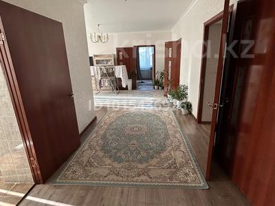Отдельный дом · 5 комнат · 117 м² · 800 сот., Массив Барысхан, сарыбас акына 49 за 38 млн ₸ в Таразе